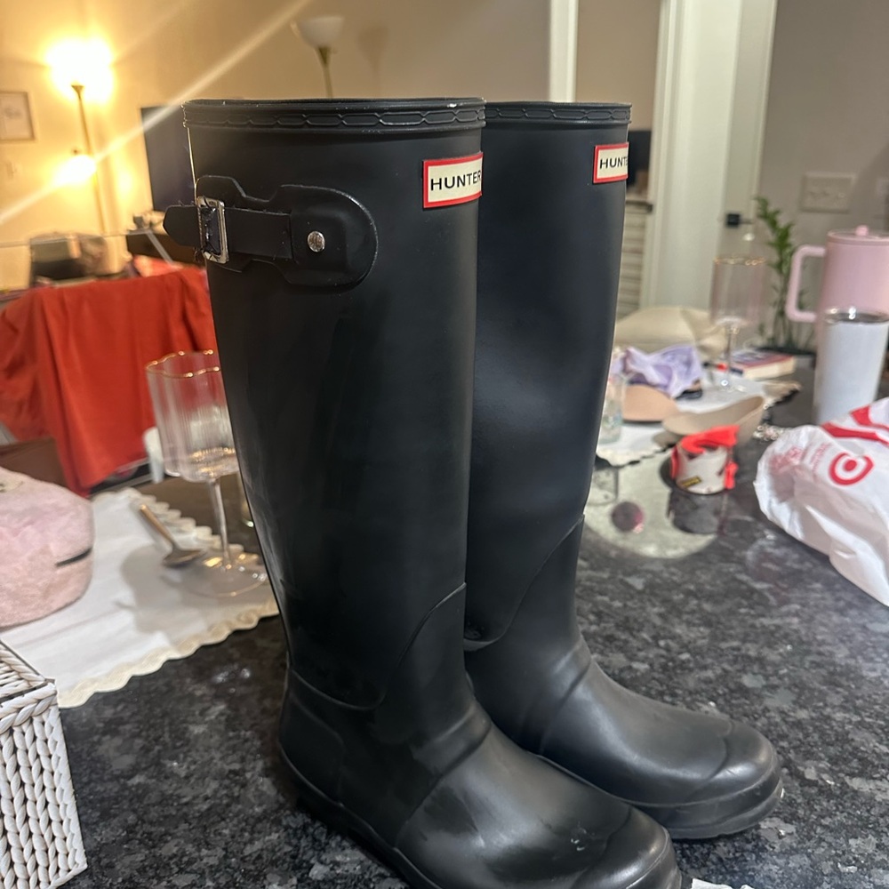 Hunter Classic Black Rain Boots